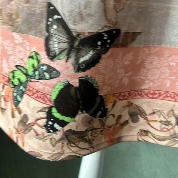 Beautiful Alice and Olivia dress - Picture 5 of 9